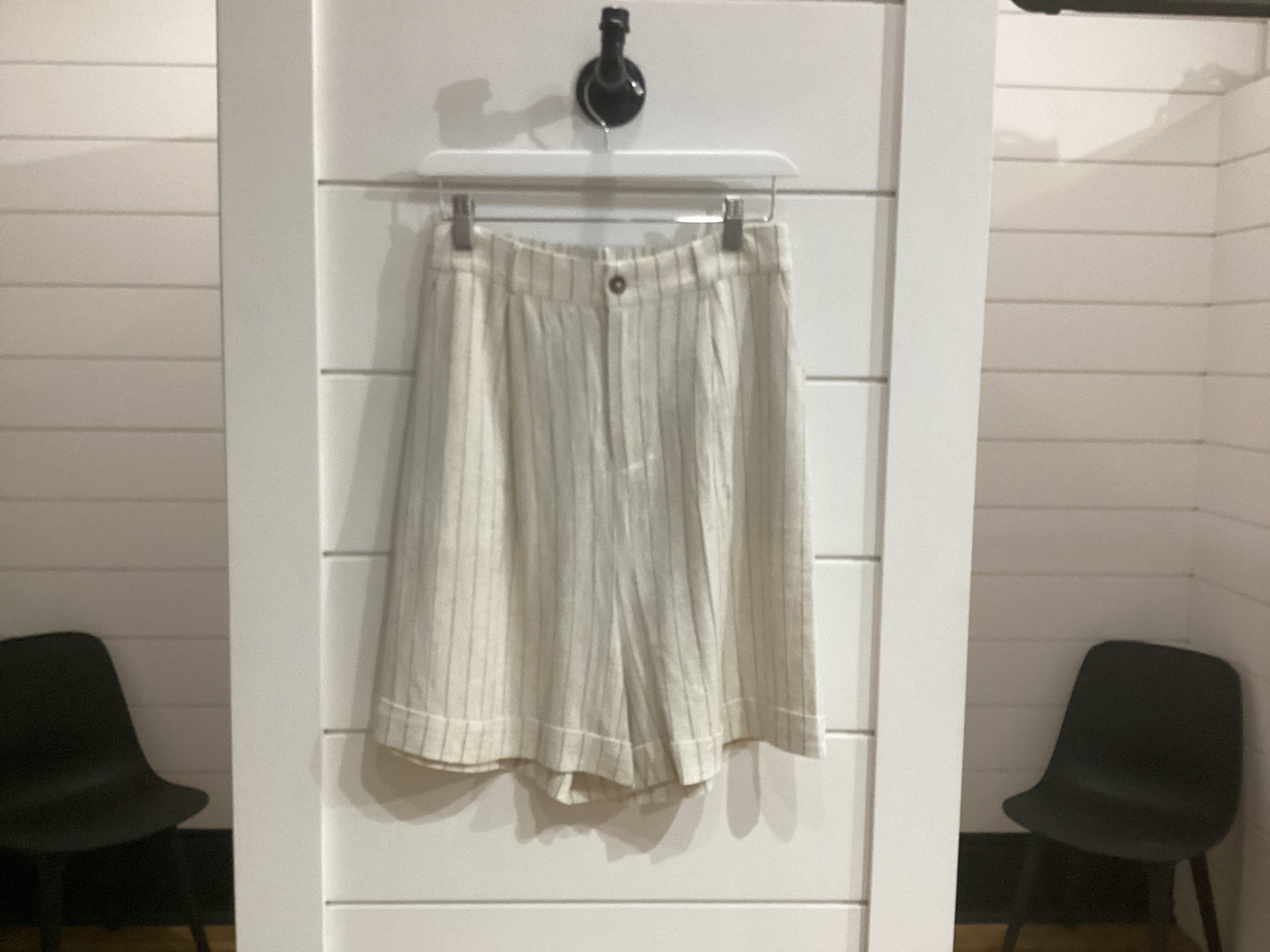 Linen Stripe Short