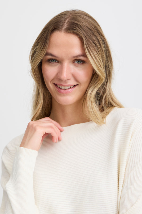 Lala Pull Over Sweater