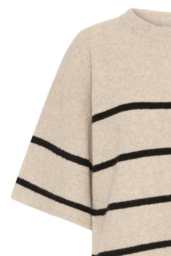 Dasila Sweater