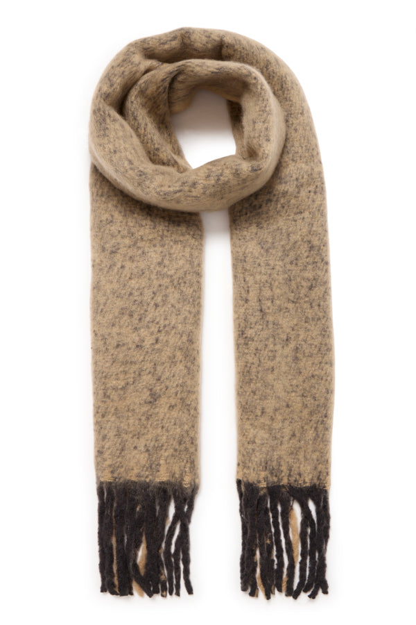 Lonnie Scarf