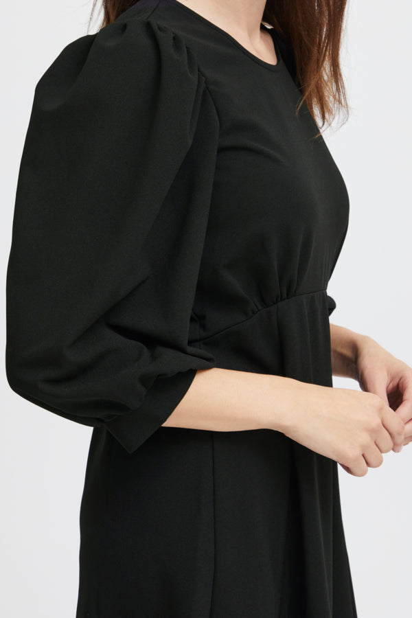 Dusa Dress