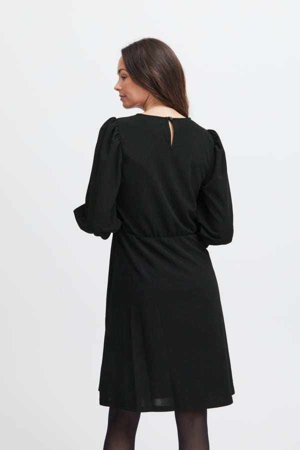 Dusa Dress