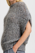 Metta Vest Pullover