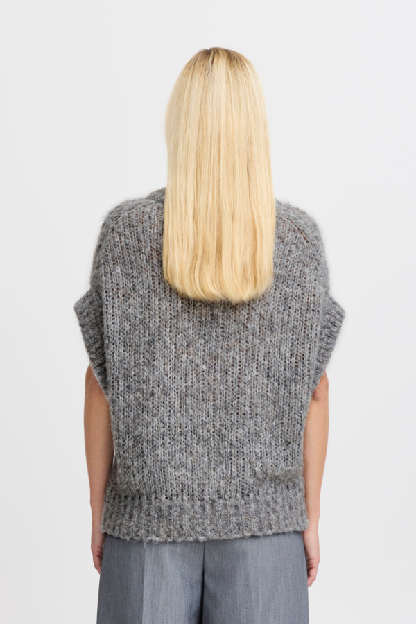 Metta Vest Pullover