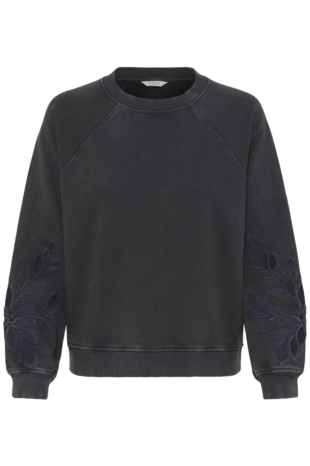 Rasma Embroidered Raglan