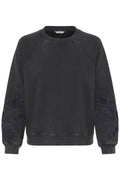 Rasma Embroidered Raglan