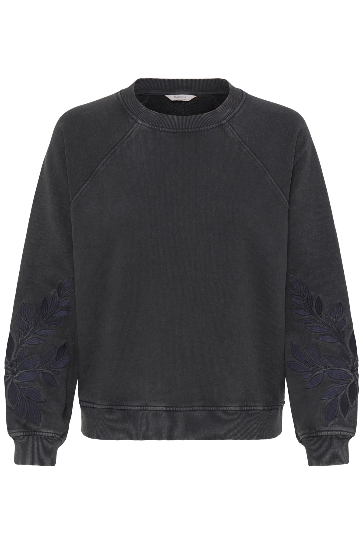 Rasma Embroidered Raglan