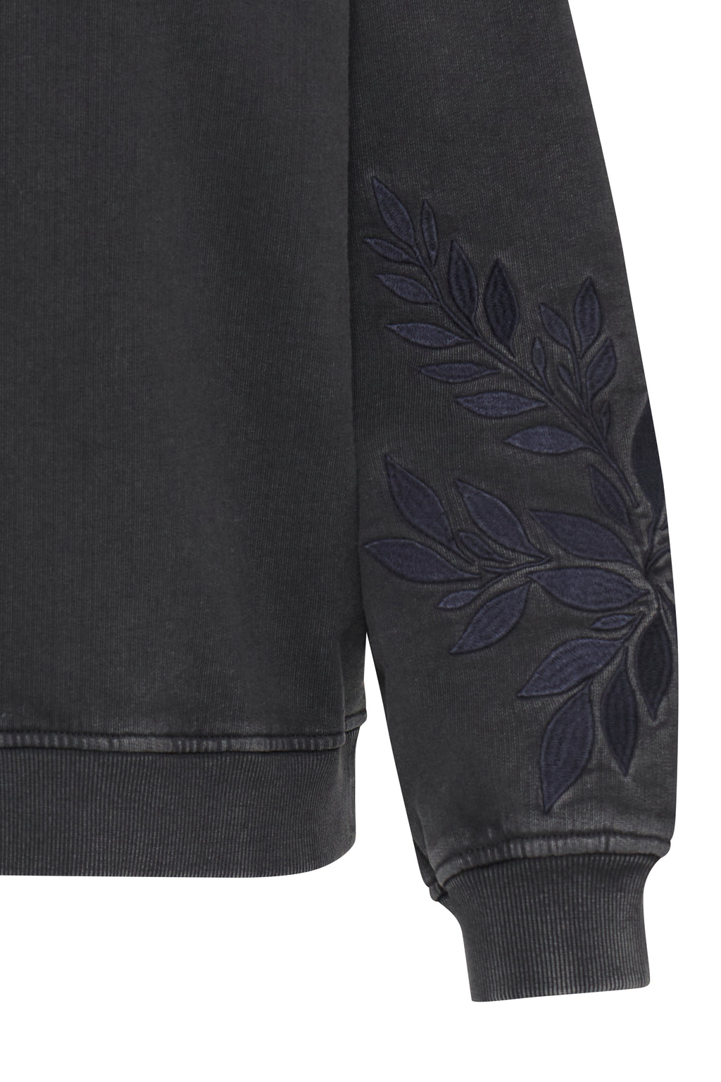 Rasma Embroidered Raglan