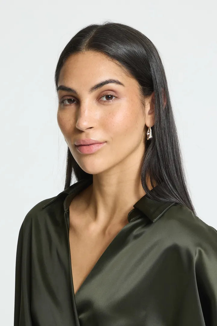 Ruth Shirt