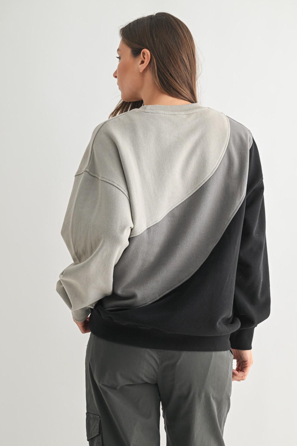 Barred Sweater -Black/Grey