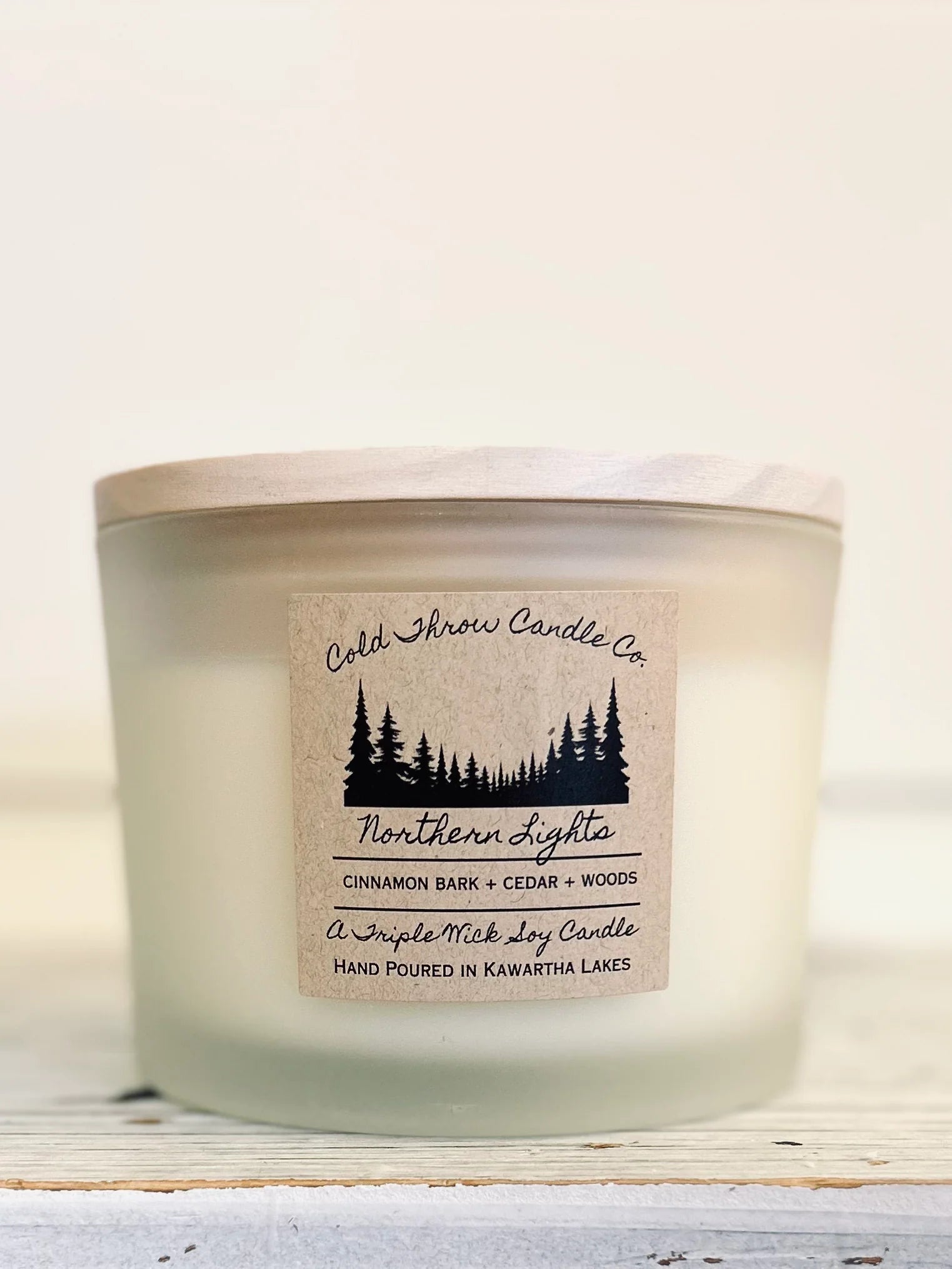 Cold Throw Candle - Triple Wick