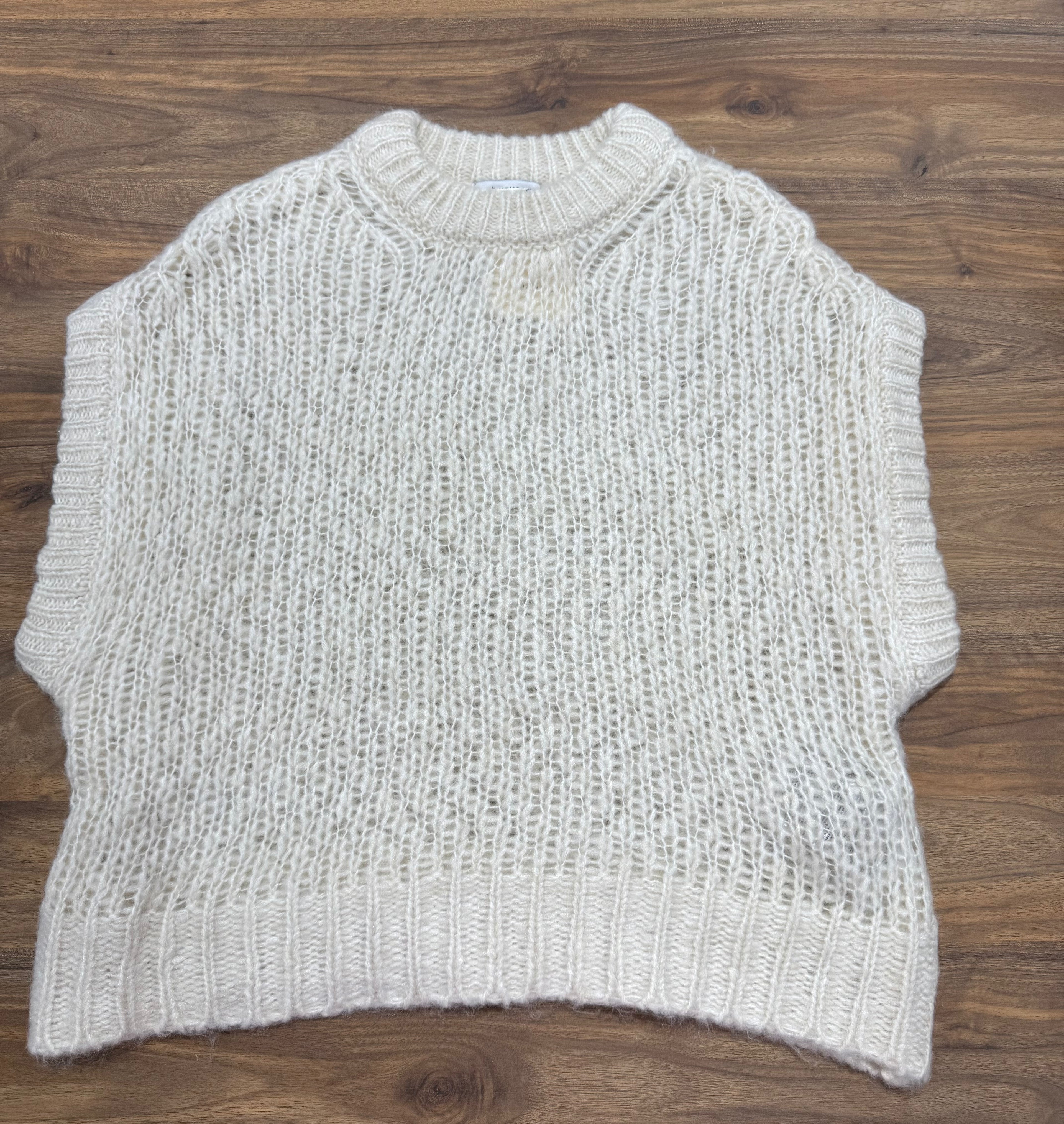 Metta Vest
