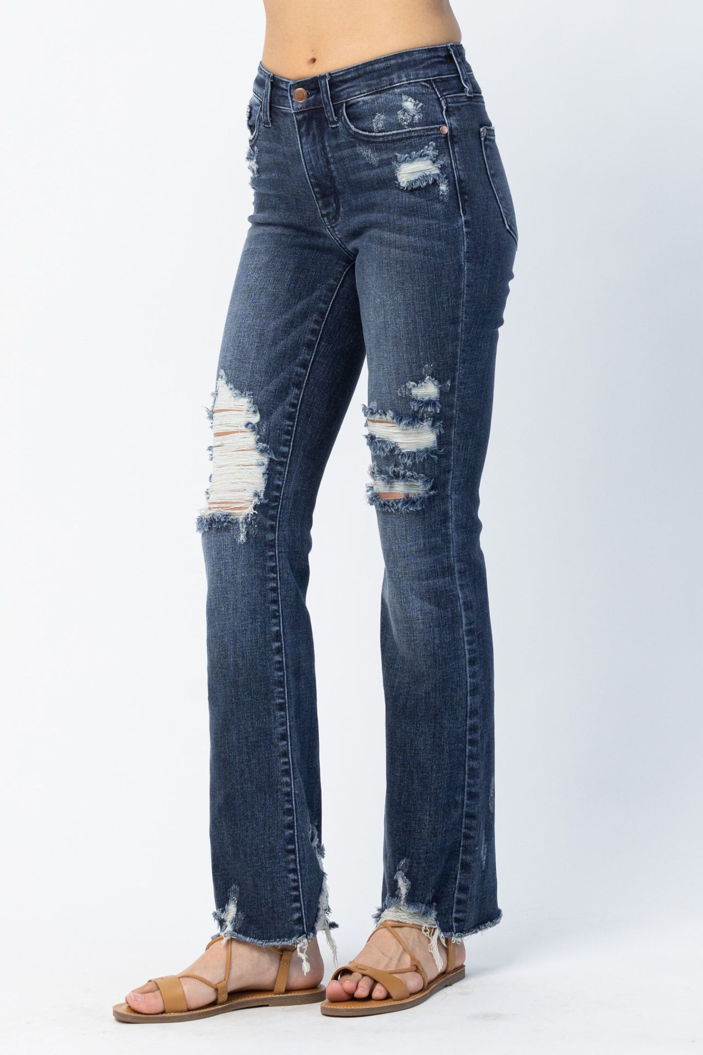 Judy Blue Mid rise Contrast Destroy Slim Bootcut