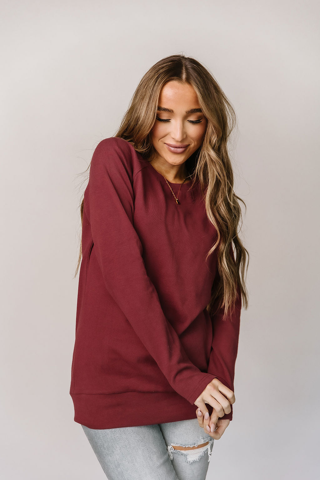 Ampersand classic pullover- cranberry