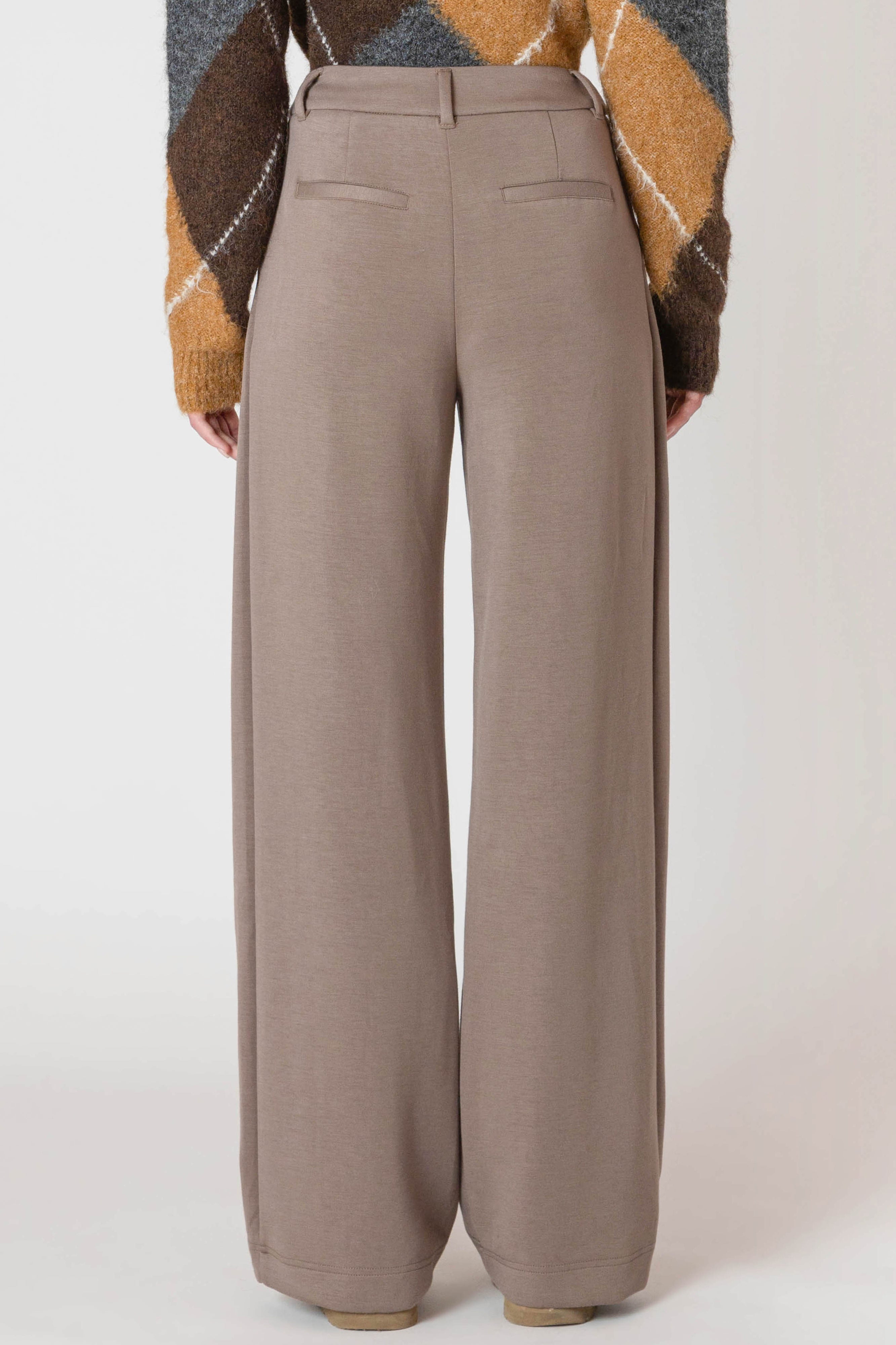 WIDE LEG KNIT TROUSER