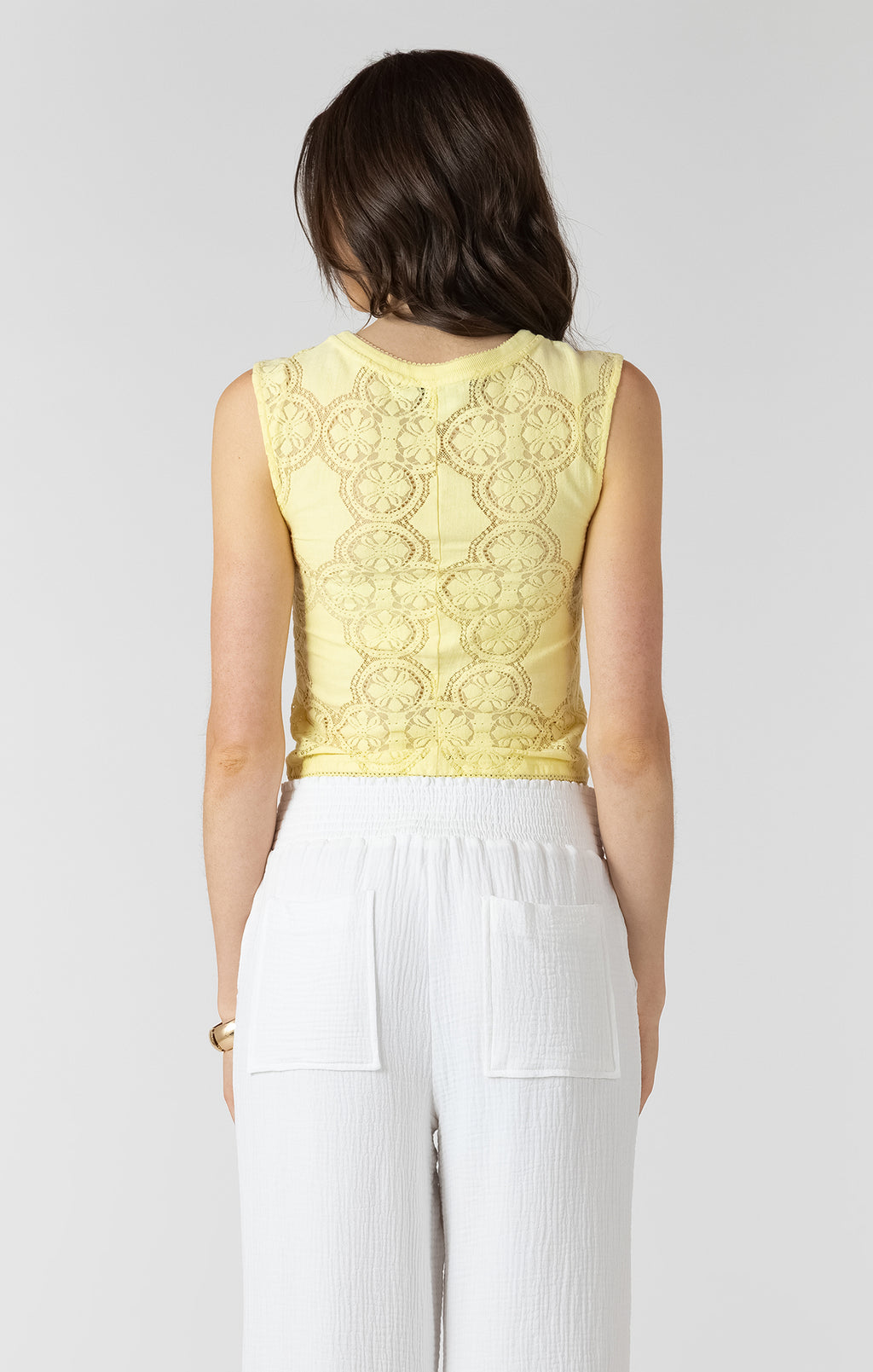 LACE CUTOUT BUTTON FRONT TANK