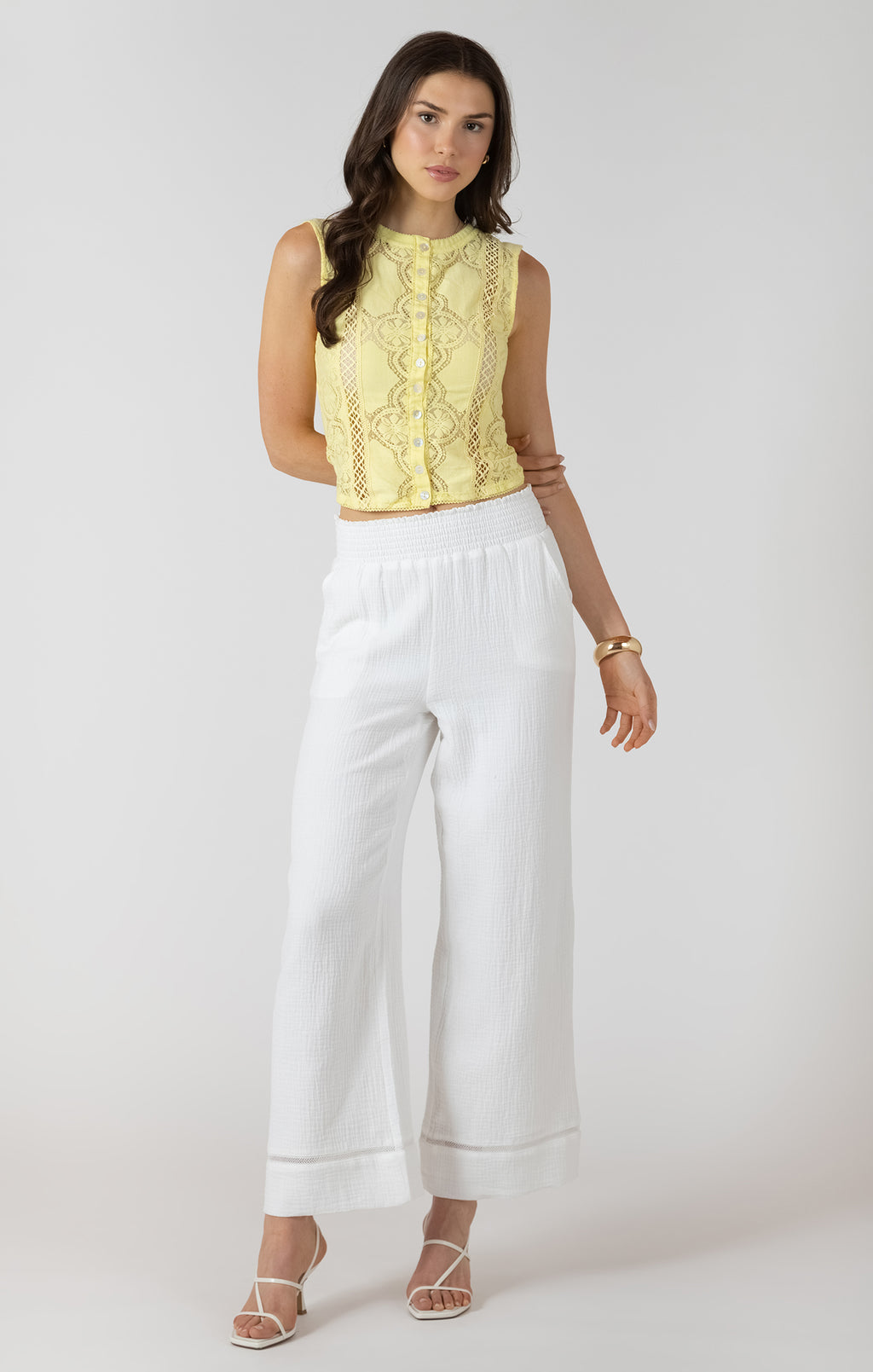 LACE CUTOUT BUTTON FRONT TANK