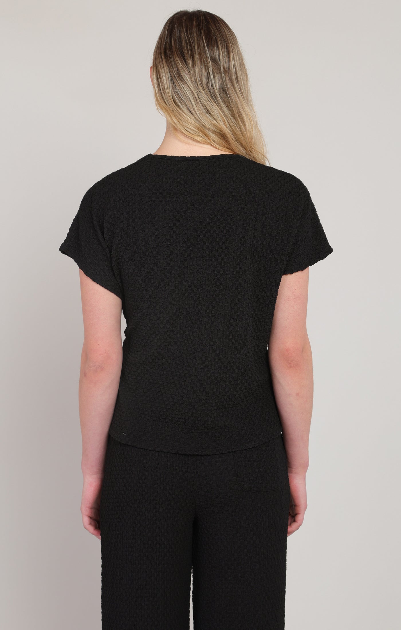 Textured Black Knot Top