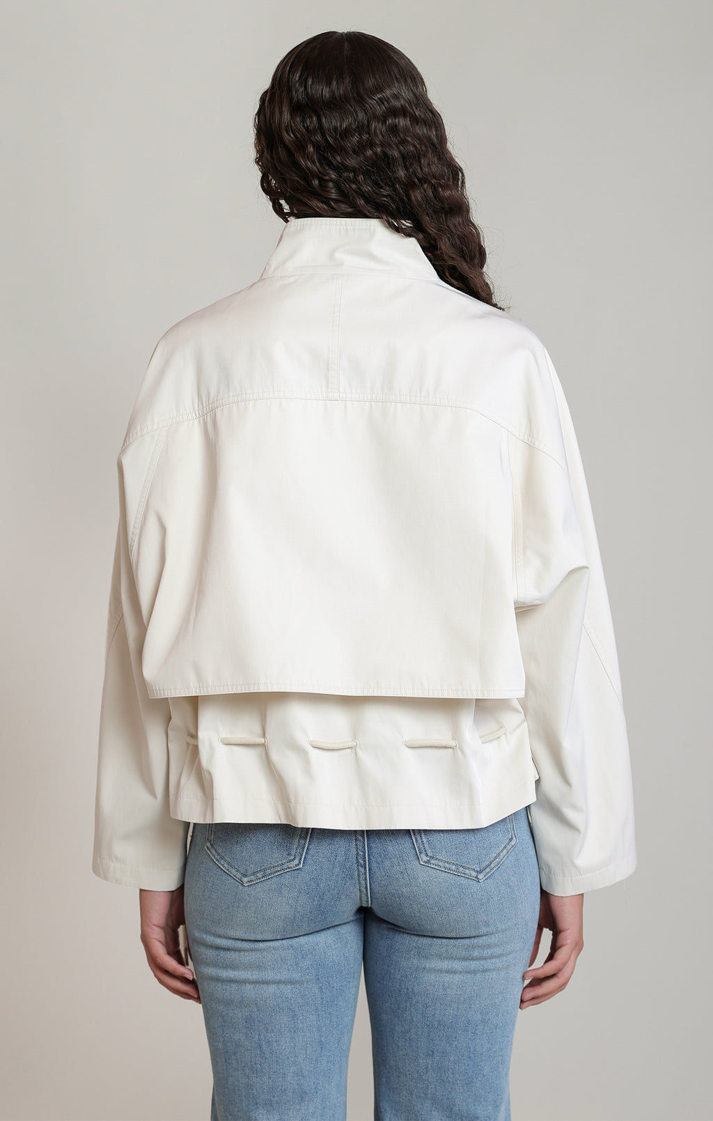 Buckle Neck Short Jacket