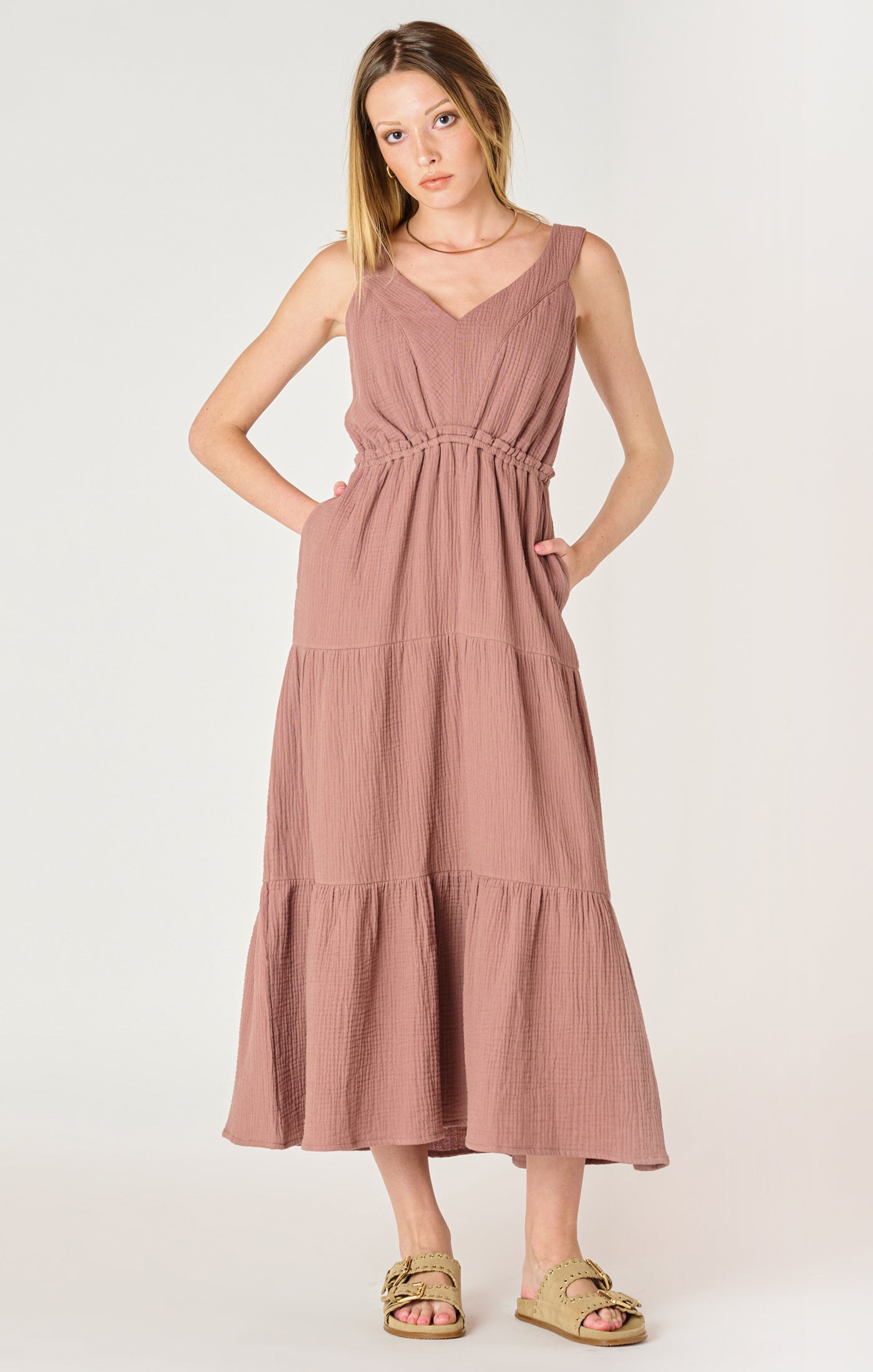 TEXTURED TIERED MIDI DRESS