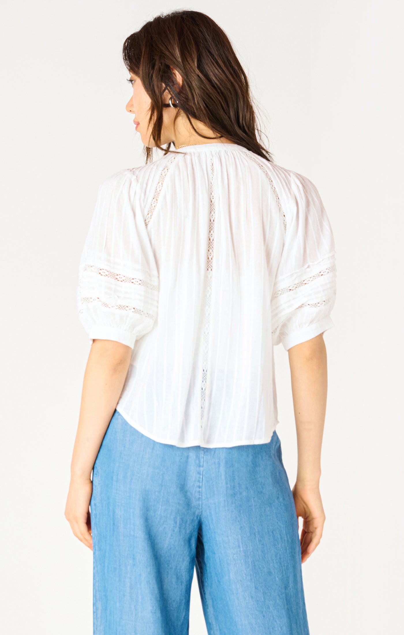 ELBOW LACE BLOUSE